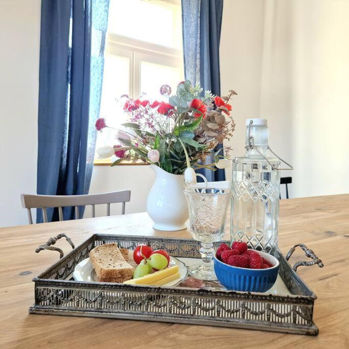 Villa Follemira Cz - Kitchen - Garden - Bike Storage Pencin エクステリア 写真